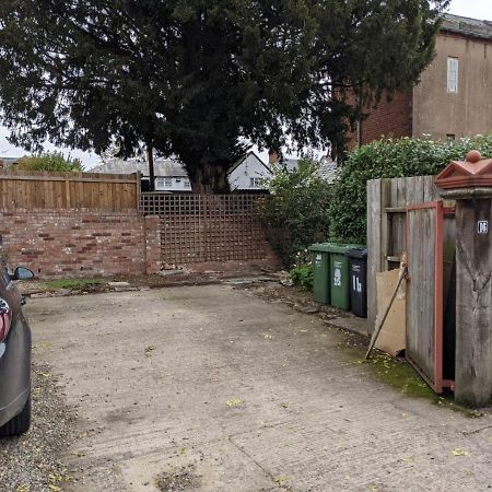 Medieval Roots And Harry Potter Townhouse - Hiking Near Ludlow Leominster Extérieur photo